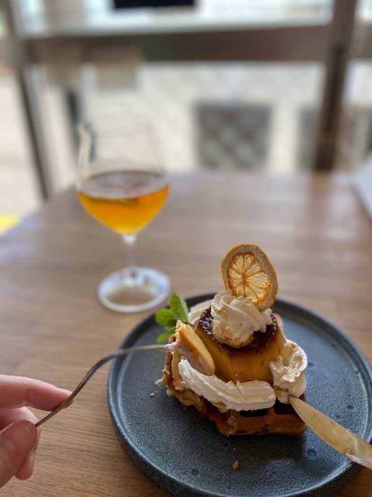 プリンワッフル